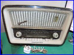 TELEFUNKEN Vintage RADIO Large Gavotte 1153 Tube Made in Western Germany 1950s