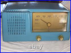 Turquoise Blue Model #412 GE Vintage Tube Radio Turquoise Blue Model #412 GE Vintage Tube Radio