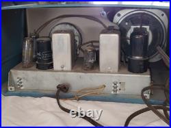 Turquoise Blue Model #412 GE Vintage Tube Radio Turquoise Blue Model #412 GE Vintage Tube Radio