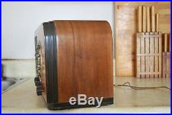USED Vintage Canadian General Electric AM/Shortwave Tube Radio