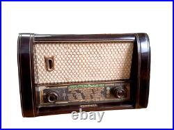 VERY RARE Vintage 1950, s GERMAN tube Radio TONFUNK VIOLETA B 90 M WORKS