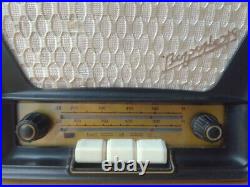 VERY Rare Vintage Soviet Tube Bakelite Radio VORONEZH USSR 1960