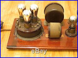 VINTAGE 1920s OLD ATWATER KENT CLASSIC MODEL ANTIQUE BREADBOARD RADIO + TUBES
