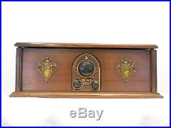 VINTAGE 1920s WILCOX CATHEDRAL GRAND OLD ANTIQUE RADIO & METAL CHASSIS COVER