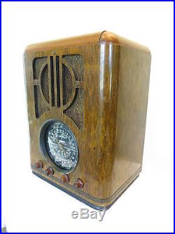 VINTAGE 1930s EXCELLENT OLD ZENITH LARGE DIAL DEPRESSION ERA TOMBSTONE RADIO