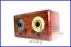 VINTAGE 1930s OLD WILCOX GAY MID CENTURY ART DECO DEPRESSION ERA ANTIQUE RADIO