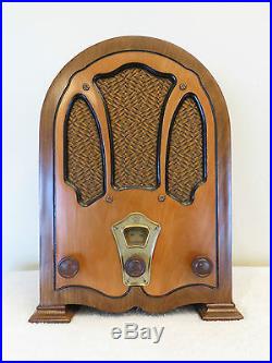 VINTAGE 1931 GREYBARETTE DEPRESSION ERA RESTORED OLD ANTIQUE CATHEDRAL RADIO