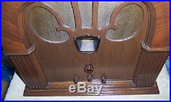 VINTAGE 1931 PHILCO 70 CATHEDRAL TUBE RADIOEXCELLENT UNRESTORED COND. STUNNING