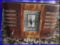 VINTAGE 1938 RCA Victor 95T Tube Radio Small Wood Cabinet Police Broadcast