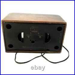 VINTAGE 1939 G. E. Model #HJ-514 5 Tube AM Radio WoodPOWERS ON