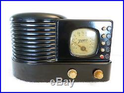 VINTAGE 1939 OLD ZENITH ART DECO RARE BLACK BAKELITE TUBE RADIO & NO CRACKS