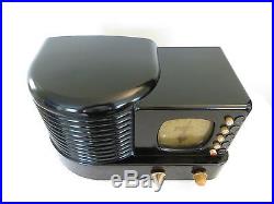 VINTAGE 1939 OLD ZENITH ART DECO RARE BLACK BAKELITE TUBE RADIO & NO CRACKS