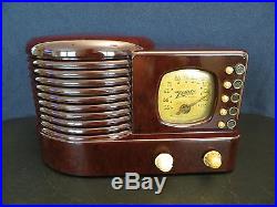 Vintage 1939 Old Zenith Art Deco Still Working Antique Bakelite Tube Radio