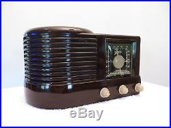 Vintage 1940 Old Zenith Art Deco, Working Great, Antique Bakelite Tube Radio
