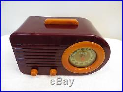 VINTAGE 1940s FADA BULLET DECO CATALIN BAKELITE MACHINE AGE ANTIQUE TUBE RADIO