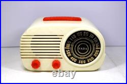 VINTAGE 1940s FADA POLYSTYRENE BAKELITE 2 COLOR MID CENTURY EAMES ERA RADIO