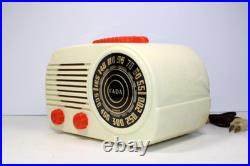 VINTAGE 1940s FADA POLYSTYRENE BAKELITE 2 COLOR MID CENTURY EAMES ERA RADIO
