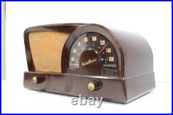 VINTAGE 1940s TRUETONE ART DECO OLD MID CENTURY MODERN BOOMERANG ANTIQUE RADIO VINTAGE 1940s TRUETONE ART DECO OLD MID CENTURY MODERN BOOMERANG ANTIQUE RADIO