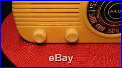 Vintage 1946 Fada 845 Am Tube Radio Marbled Butterscotch Bullet Style Works