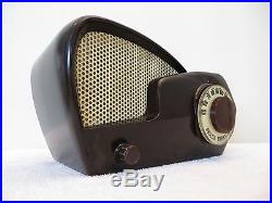 VINTAGE 1949 PHILCO BOOMERANG JETSONS ATOMIC MID CENTURY OLD SPACE AGE RADIO