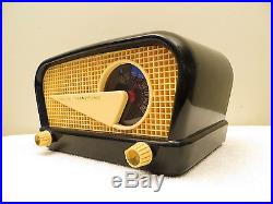 Vintage 1949 Philco Old Antique Radio MID Century Modernistic Jetsons No Cracks