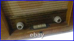 VINTAGE 1950S RCA VICTOR BROADCAST RECEIVER Tube RADIO MODEL 67QR53W WORKING