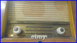 VINTAGE 1950S RCA VICTOR BROADCAST RECEIVER Tube RADIO MODEL 67QR53W WORKING VINTAGE 1950S RCA VICTOR BROADCAST RECEIVER Tube RADIO MODEL 67QR53W WORKING