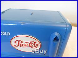 VINTAGE 1950 PEPSI COOLER OLD ANTIQUE BLUE SODA COIN OP COLA MACHINE TUBE RADIO