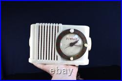 VINTAGE 1950s DEWALD MIDGET ART DECO MID CENTURY OLD ANTIQUE CLOCK RADIO