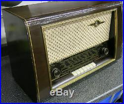 VINTAGE 1950s NORDMENDE CARMEN MULTI-BAND SHORTWAVE WOOD TUBE RADIO GERMANY