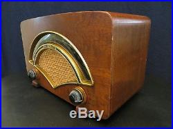 VINTAGE 1950s OLD ZENITH BRASS SYMPHONY HALL NEAR MINT AM FM TUBE RADIO, WORKS