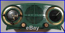 VINTAGE 1950s OLD ZENITH RARE GREEN MID CENTURY MODERN ANTIQUE CLOCK TUBE RADIO