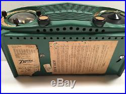 VINTAGE 1950s OLD ZENITH RARE GREEN MID CENTURY MODERN ANTIQUE CLOCK TUBE RADIO