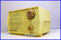 VINTAGE 1950s ORIGINAL YELLOW ADMIRAL ATOMIC MID CENTURY ANTIQUE BAKELITE RADIO