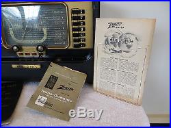 VINTAGE 1950s ZENITH SHORTWAVE ANTIQUE MID CENTURY WORKING TRANSOCEANIC RADIO