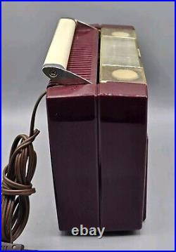 VINTAGE 1952 General Electric Burgundy 4-Tube Portable AM Radio, Model 607