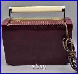 VINTAGE 1952 General Electric Burgundy 4-Tube Portable AM Radio, Model 607