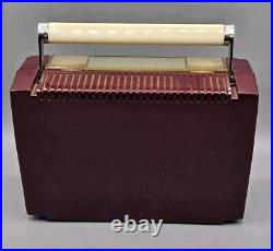 VINTAGE 1952 General Electric Burgundy 4-Tube Portable AM Radio, Model 607