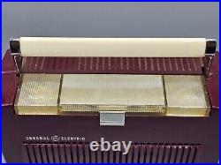 VINTAGE 1952 General Electric Burgundy 4-Tube Portable AM Radio, Model 607