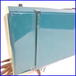 VINTAGE 1953 Motorola Alarm Clock Radio MODEL ML 53C Bakelite Green