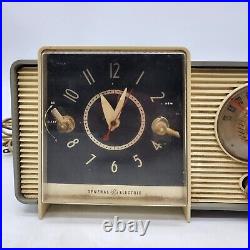 VINTAGE 1959-60 Grey & White General Electric Model C-405D Tube GE Clock Radio