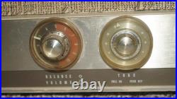 VINTAGE 1960s ZENITH MODEL MJ1035-1 LONG DISTANCE STEREO AM FM RADIO with SPEAKER