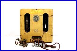 VINTAGE 30s ANTIQUE OLD WALT DISNEY ANTIQUE SNOW WHITE & THE 7 DWARFS TUBE RADIO VINTAGE 30s ANTIQUE OLD WALT DISNEY ANTIQUE SNOW WHITE & THE 7 DWARFS TUBE RADIO