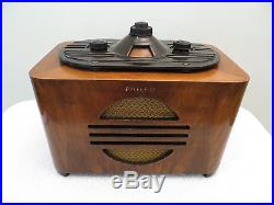 VINTAGE 30s OLD PHILCO EXCELLENT MACHINE AGE ANTIQUE RADIO & BAKELITE TOP TUNING