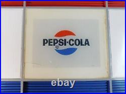 VINTAGE 60s PEPSI COOLER OLD ANTIQUE SODA COIN OP COLA MACHINE TRANSISTOR RADIO