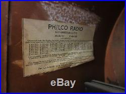 VINTAGE ART DECO PHILCO MODEL 81 JR CATHEDRAL TUBE RADIO