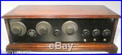 VINTAGE BEAUTY Tested / Working DIXIE FIVE battery radio with VINTAGE TUBES