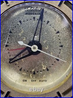 VINTAGE Emerson Telechron Clock Tube AM Radio, Model 700126 VINTAGE Emerson Telechron Clock Tube AM Radio, Model 700126