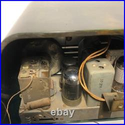 VINTAGE FADA 252 TEMPLE CATALIN TUBE RADIO GREEN SWIRL (Case Has Crack)