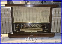 VINTAGE GERMAN SIEMENS SCHATULLE H52 tube radio (For REPAIR) VINTAGE GERMAN SIEMENS SCHATULLE H52 tube radio (For REPAIR)